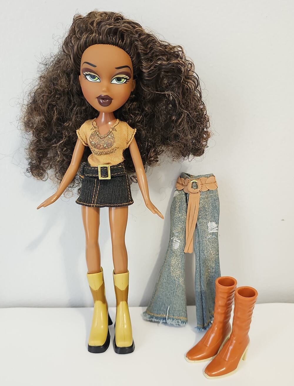Bratz Doll Style It Sasha 2003 MGA Entertainment Boots Jeans